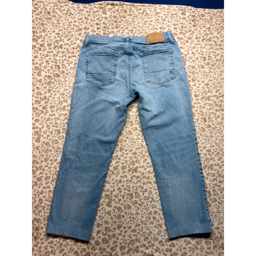 Vintage Tommy Hilfiger Men's Light Wash Straight/Slim Jeans - Size 36x30 - Picture 2 of 8